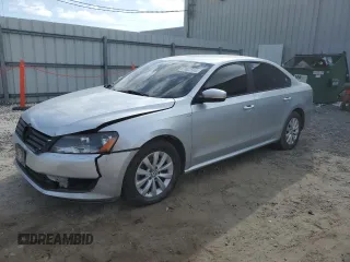 2014 Volkswagen Passat S with VIN 1VWAS7A30EC092486, listed as a Copart auction lot 87487514 with 15,800 mi miles and Salvage Title. Bid and sale history available at carsss.com. Image 1.