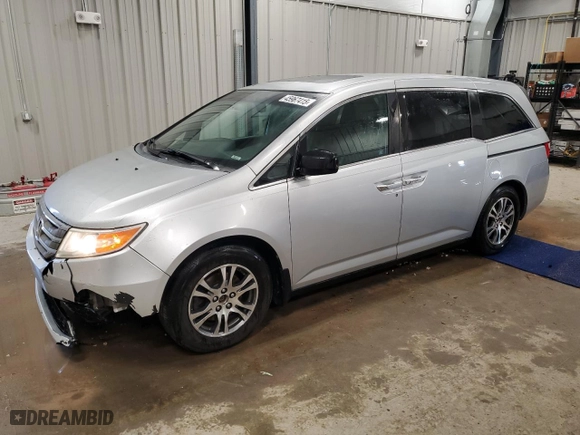 2012 Honda Odyssey EX-L with VIN 5FNRL5H64CB130499, listed as a Copart auction lot 45967415 with 132,277 mi miles and Clean Title. Bid and sale history available at carsss.com. Image 1.