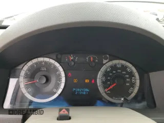 2009 Ford Escape XLS with VIN 1FMCU92749KB31140, listed as a Copart auction lot 53645705 with 213,481 mi miles and Salvage title. Bid and sale history available at DreamBid. Image 9.