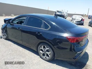2021 Kia Forte LXS с VIN 3KPF24AD7ME341566, выставлен на аукционе IAAI как лот 42432261 с пробегом 29 039 миль миль и . История ставок и продаж доступна на DreamBid. Изображение 3.
