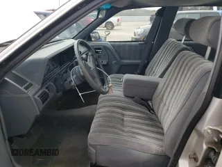 1992 Oldsmobile Cutlass z VIN 1G3AL54N7N6363365, wystawiony jako Copart lot #76144254 z przebiegiem 52 896 mil mil oraz Tytuł czysty. Historia ofert i sprzedaży dostępna na DreamBid. Obrazek 7.