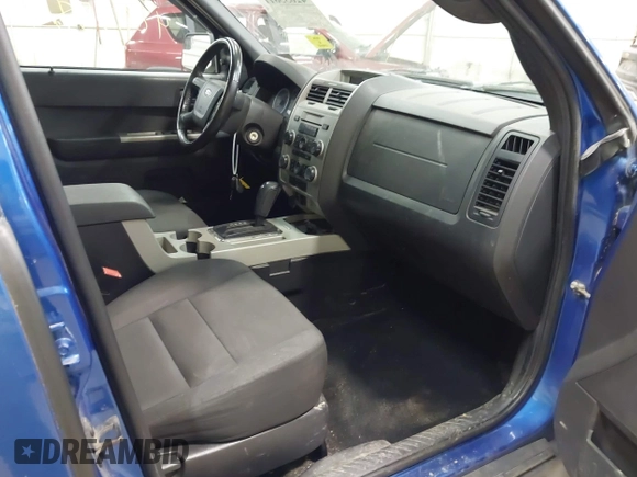 2012 Ford Escape XLT with VIN 1FMCU0D71CKC62090, listed as a IAAI auction lot 42635811 with 143,498 mi miles and . Bid and sale history available at DreamBid. Image 5.