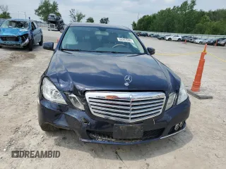 2011 Mercedes-Benz E 350 Luxury with VIN WDDHF8HB8BA346757, listed as a Copart auction lot 60287095 with 112,616 mi miles and Salvage title. Bid and sale history available at DreamBid. Image 5.