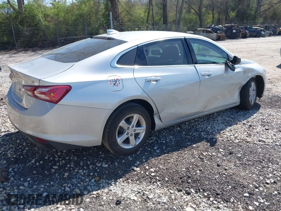 2022 Chevrolet Malibu LT with VIN 1G1ZD5ST9NF142666, listed as a IAAI auction lot 41892217 with 56,398 mi miles and . Bid and sale history available at DreamBid. Image 4.