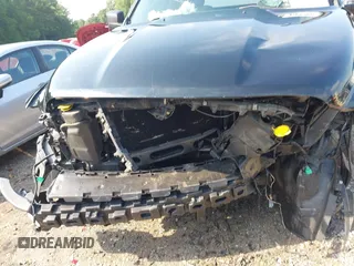 2013 Ram 1500 Express z VIN 3C6JR6AT5DG509659, wystawiony jako IAAI lot #42682018 z przebiegiem 138 816 mil mil oraz . Historia ofert i sprzedaży dostępna na DreamBid. Obrazek 18.