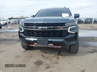 2021 Chevrolet Suburban Z71 с VIN 1GNSKDKD2MR379098, выставлен на аукционе IAAI как лот 41836921 с пробегом 53 532 миль миль и . История ставок и продаж доступна на DreamBid. Изображение 12.