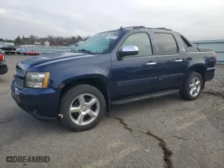 2012 Chevrolet Avalanche LT with VIN 3GNTKFE78CG234359, listed as a Copart auction lot 46911975 with 142,920 mi miles and Salvage Title. Bid and sale history available at carsss.com. Image 1.