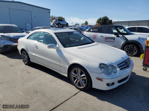 2006 Mercedes-Benz CLK-Class 3.5L with VIN WDBTJ56JX6F169342, listed as a Copart auction lot 81269934 with 256,605 mi miles and Salvage Title. Bid and sale history available at carsss.com. Image 4.