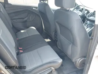 2013 Ford Escape SE z VIN 1FMCU9GX4DUC94117, wystawiony jako IAAI lot #42394333 z przebiegiem 261 392 mil mil oraz . Historia ofert i sprzedaży dostępna na DreamBid. Obrazek 8.