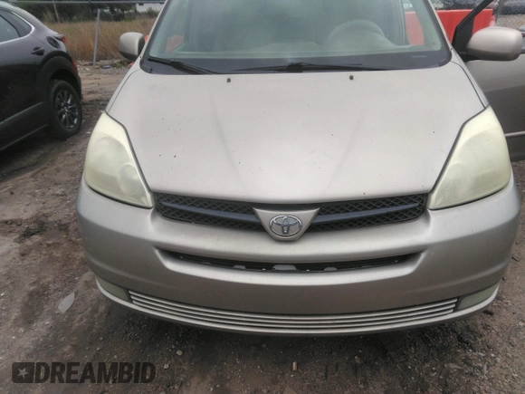 2005 Toyota Sienna XLE z VIN 5TDZA22C15S300142, wystawiony jako IAAI lot #42377092 z przebiegiem 255 272 mil mil oraz . Historia ofert i sprzedaży dostępna na DreamBid. Obrazek 6.