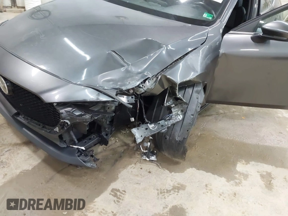 2022 Mazda 3 Select with VIN JM1BPAKL4N1513951, listed as a IAAI auction lot 41961462 with 32,603 mi miles and . Bid and sale history available at DreamBid. Image 6.