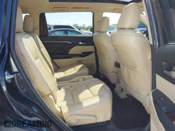 2015 Toyota Highlander Limited with VIN 5TDDKRFH4FS209616, listed as a IAAI auction lot 41961949 with 254,211 mi miles and . Bid and sale history available at DreamBid. Image 8.