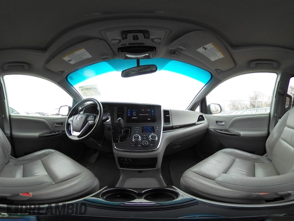 2015 Toyota Sienna XLE with VIN 5TDYK3DC6FS672329, listed as a IAAI auction lot 41908974 with 117,950 mi miles. Bid and sale history available at carsss.com. Image 18.