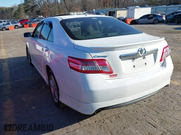 2011 Toyota Camry LE with VIN 4T1BK3EK4BU620615, listed as a IAAI auction lot 41626064 with 220,848 mi miles. Bid and sale history available at carsss.com. Image 3.