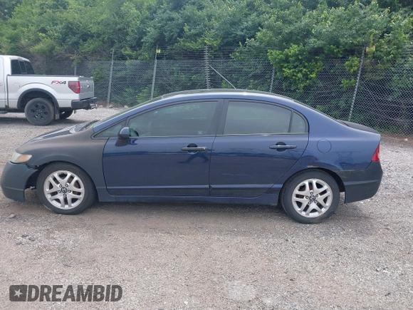 2006 Honda Civic LX z VIN 1HGFA16516L106501, wystawiony jako IAAI lot #42356043 z przebiegiem 184 403 mil mil oraz . Historia ofert i sprzedaży dostępna na DreamBid. Obrazek 15.