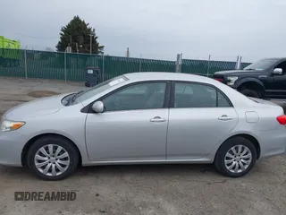 2013 Toyota Corolla L with VIN 2T1BU4EE1DC983663, listed as a IAAI auction lot 41541044 with 131,957 mi miles. Bid and sale history available at carsss.com. Image 15.