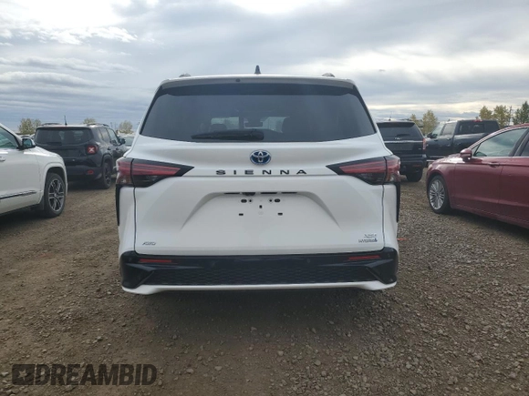 2021 Toyota Sienna XLE with VIN 5TDGSKFC3MS002026, listed as a Copart auction lot 71605434 with 50,877 mi miles and Salvage Title. Bid and sale history available at carsss.com. Image 6.