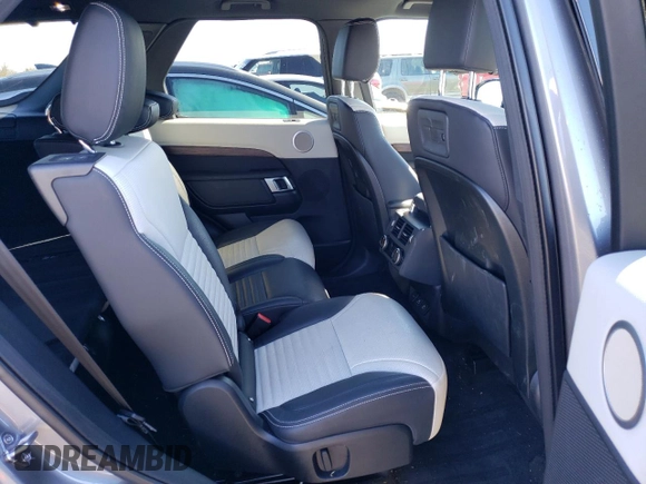 2023 Land Rover Discovery with VIN SALRT2EX6P2464983, listed as a Copart auction lot 42700373 with 9,462 mi miles and . Bid and sale history available at DreamBid. Image 10.
