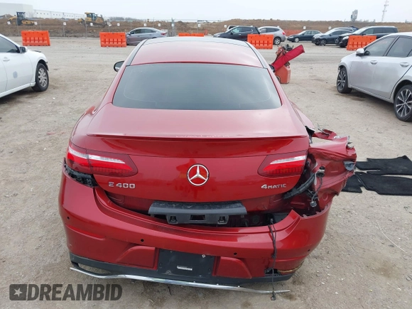 2018 Mercedes-Benz E-Class E 400 with VIN WDD1J6GB2JF022968, listed as a IAAI auction lot 41499016 with 88,559 mi miles. Bid and sale history available at carsss.com. Image 16.