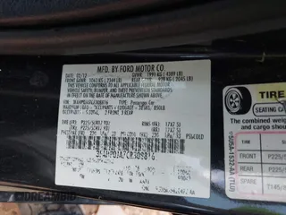2012 Ford Fusion SEL with VIN 3FAHP0JA7CR308816, listed as a IAAI auction lot 41953714 with 170,232 mi miles and . Bid and sale history available at carsss.com. Image 9.