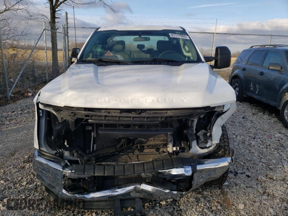 2022 Ford F-250 XL with VIN 1FT7W2A60NEC59187, listed as a Copart auction lot 41717955 with 77,080 mi miles and Salvage title. Bid and sale history available at DreamBid. Image 5.