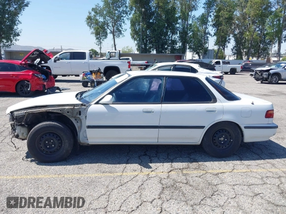 1993 Acura Integra z VIN JH4DB1650PS000677, wystawiony jako IAAI lot #42301738 z przebiegiem 148 492 mil mil oraz . Historia ofert i sprzedaży dostępna na DreamBid. Obrazek 15.