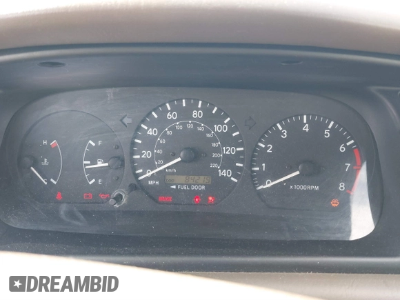 2001 Toyota Camry CE z VIN 4T1BG22K51U083381, wystawiony jako IAAI lot #41482936 z przebiegiem 84 219 mil mil oraz . Historia ofert i sprzedaży dostępna na DreamBid. Obrazek 7.