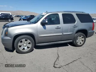 2008 GMC Yukon SLT w/4SB with VIN 1GKFC13028R107436, listed as a Copart auction lot 73807804 with 185,017 mi miles and Salvage Title. Bid and sale history available at carsss.com. Image 1.