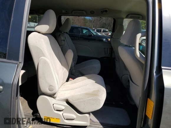 2012 Toyota Sienna LE AAS with VIN 5TDKK3DC0CS274812, listed as a Copart auction lot 49767715 with 124,699 mi miles and Salvage Title. Bid and sale history available at carsss.com. Image 11.