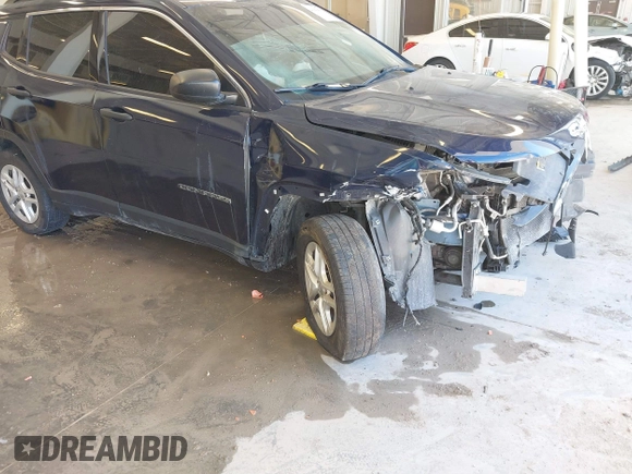 2018 Jeep Compass Sport с VIN 3C4NJDAB9JT266907, выставлен на аукционе IAAI как лот 41669562 с пробегом 102 831 миль миль и . История ставок и продаж доступна на DreamBid. Изображение 6.