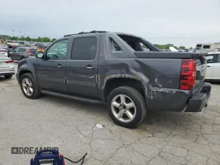 2011 Chevrolet Avalanche LT z VIN 3GNTKFE33BG214581, wystawiony jako Copart lot #55279435 z przebiegiem 182 711 mil mil oraz Szkoda całkowita • Salvage title. Historia ofert i sprzedaży dostępna na DreamBid. Obrazek 2.
