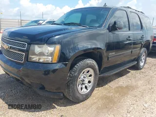 2012 Chevrolet Tahoe LS z VIN 1GNSCAE0XCR201183, wystawiony jako IAAI lot #42456344 z przebiegiem 163 774 mil mil oraz . Historia ofert i sprzedaży dostępna na DreamBid. Obrazek 2.