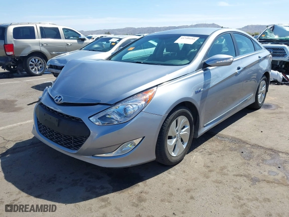 2015 Hyundai Sonata Hybrid Limited with VIN KMHEC4A41FA133127, listed as a IAAI auction lot 41759254 with 70,124 mi miles. Bid and sale history available at carsss.com. Image 17.