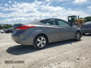 2012 Hyundai Elantra Limited z VIN 5NPDH4AE3CH074712, wystawiony jako Copart lot #58024145 z przebiegiem 170 120 mil mil oraz Czysty tytuł • Clean title. Historia ofert i sprzedaży dostępna na DreamBid. Obrazek 3.