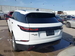 2019 Land Rover Range Rover Velar S с VIN SALYB2EX3KA787594, выставлен на аукционе IAAI как лот 41799209 с пробегом 100 933 миль миль и . История ставок и продаж доступна на DreamBid. Изображение 17.
