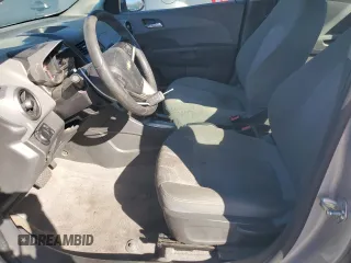 2016 Chevrolet Sonic LT z VIN 1G1JC5SH9G4180053, wystawiony jako Copart lot #77153444 z przebiegiem 72 482 mil mil oraz Nie do naprawy • Non repairable. Historia ofert i sprzedaży dostępna na DreamBid. Obrazek 7.