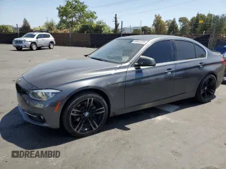 2018 BMW 3 Series 330i with VIN WBA8B9C54JK677077, listed as a Copart auction lot 60683205 with 71,120 mi miles and Salvage title. Bid and sale history available at DreamBid. Image 1.