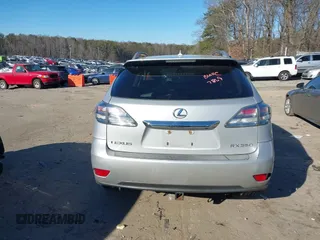 2010 Lexus RX 350 z VIN 2T2ZK1BA5AC024424, wystawiony jako IAAI lot #41348334 z przebiegiem 233 275 mil mil oraz . Historia ofert i sprzedaży dostępna na DreamBid. Obrazek 16.
