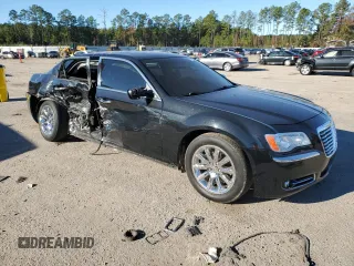 2014 Chrysler 300 with VIN 2C3CCAEGXEH323009, listed as a Copart auction lot 81795254 with 101,256 mi miles and Salvage Title. Bid and sale history available at carsss.com. Image 4.