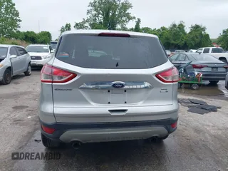 2013 Ford Escape SEL z VIN 1FMCU9H97DUA34665, wystawiony jako IAAI lot #42258567 z przebiegiem 174 227 mil mil oraz . Historia ofert i sprzedaży dostępna na DreamBid. Obrazek 16.