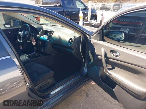 2012 Nissan Maxima S with VIN 1N4AA5APXCC821884, listed as a IAAI auction lot 41640474 with 185,732 mi miles and . Bid and sale history available at DreamBid. Image 5.