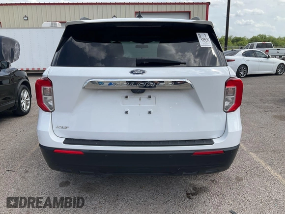 2022 Ford Explorer XLT z VIN 1FMSK7DH3NGB36208, wystawiony jako IAAI lot #42468431 z przebiegiem 51 513 mil mil oraz . Historia ofert i sprzedaży dostępna na DreamBid. Obrazek 12.