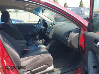 2009 Nissan Altima SL with VIN 1N4AL21EX9C108838, listed as a IAAI auction lot 42259373 with 137,000 mi miles and . Bid and sale history available at DreamBid. Image 5.