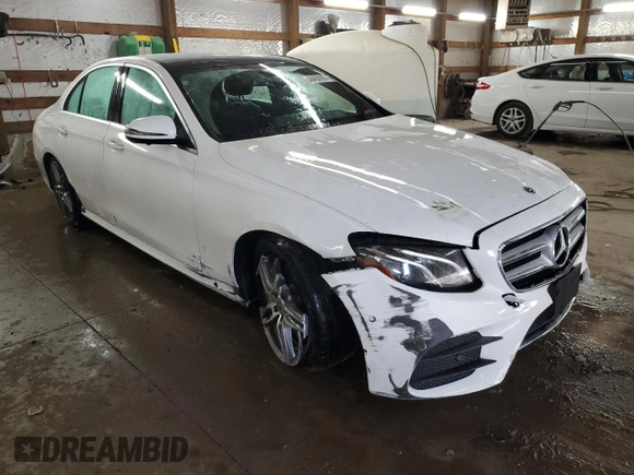 2019 Mercedes-Benz E-Class E 300 with VIN WDDZF4KB4KA673596, listed as a Copart auction lot 44450905 with 56,797 mi miles and Salvage Title. Bid and sale history available at carsss.com. Image 4.