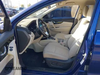 2020 Nissan Rogue Sport SV with VIN JN1BJ1CV8LW270536, listed as a IAAI auction lot 41859191 with 32,395 mi miles. Bid and sale history available at carsss.com. Image 5.
