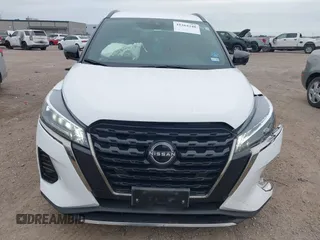 2023 Nissan Kicks SR with VIN 3N1CP5DV5PL477504, listed as a IAAI auction lot 41264248 with 35,522 mi miles and . Bid and sale history available at carsss.com. Image 12.