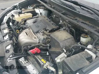 2017 Toyota RAV4 XLE z VIN JTMWFREV5HD094706, wystawiony jako IAAI lot #43060329 z przebiegiem 72 378 mil mil oraz . Historia ofert i sprzedaży dostępna na DreamBid. Obrazek 19.
