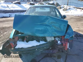 1994 Ford Aspire z VIN KNJLT06H6R6107062, wystawiony jako Copart lot #42765995 z przebiegiem Nie podano mil oraz Szkody całkowita. Historia ofert i sprzedaży dostępna na DreamBid. Obrazek 5.