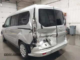 2018 Ford Transit Connect XLT с VIN NM0GS9F77J1353362, выставлен на аукционе IAAI как лот 41072486 с пробегом 66 305 миль миль и . История ставок и продаж доступна на DreamBid. Изображение 6.
