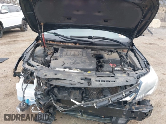 2015 Toyota Avalon Limited with VIN 4T1BK1EB1FU170934, listed as a IAAI auction lot 41618031 with 124,854 mi miles and . Bid and sale history available at DreamBid. Image 10.